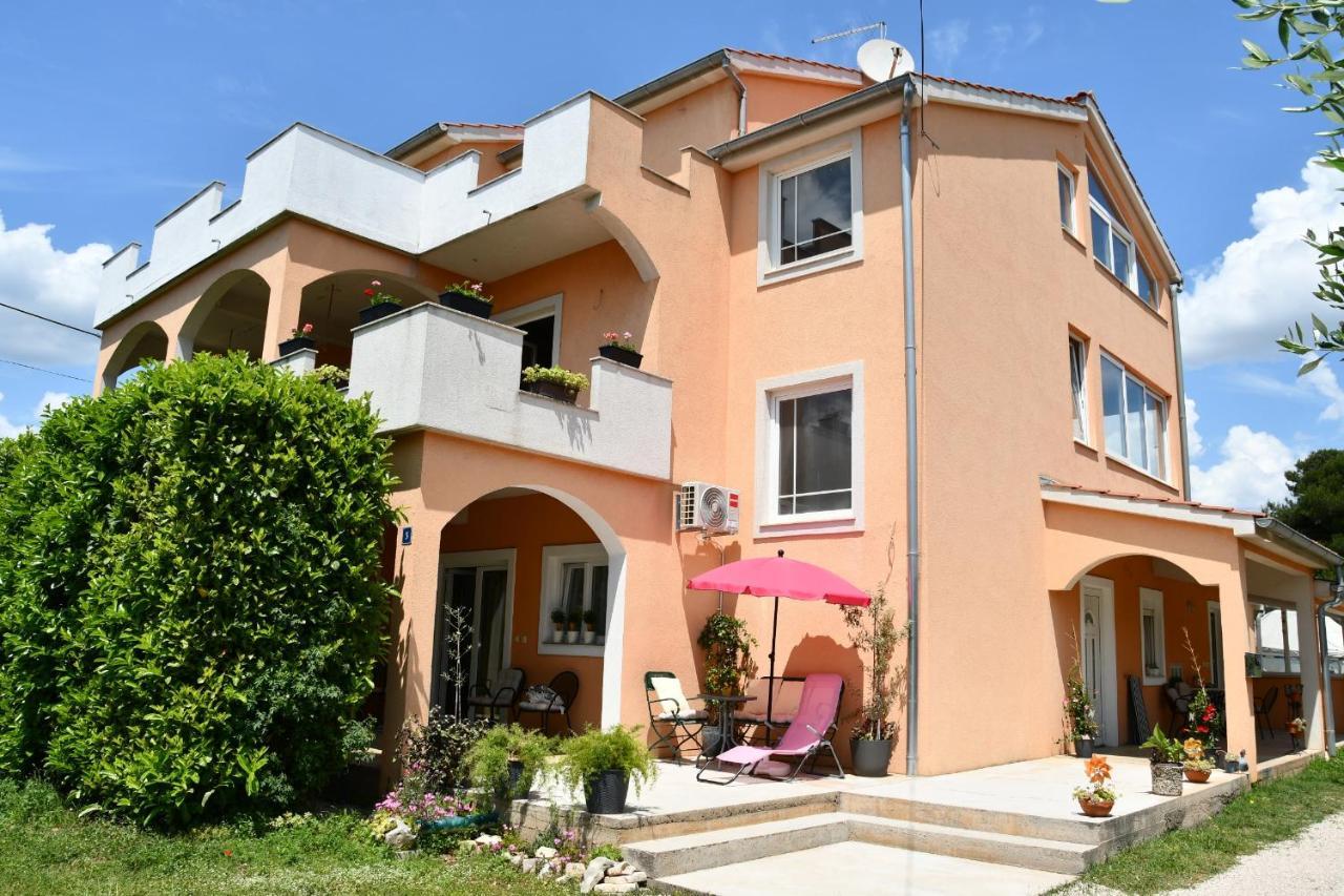 Apartmani Joja Weißenburg Exterior foto