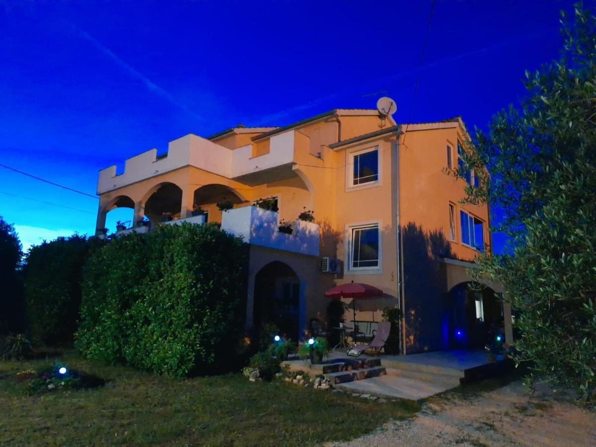 Apartmani Joja Weißenburg Exterior foto
